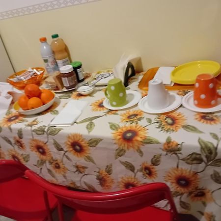 B&B Il Girasole Corridonia ภายนอก รูปภาพ